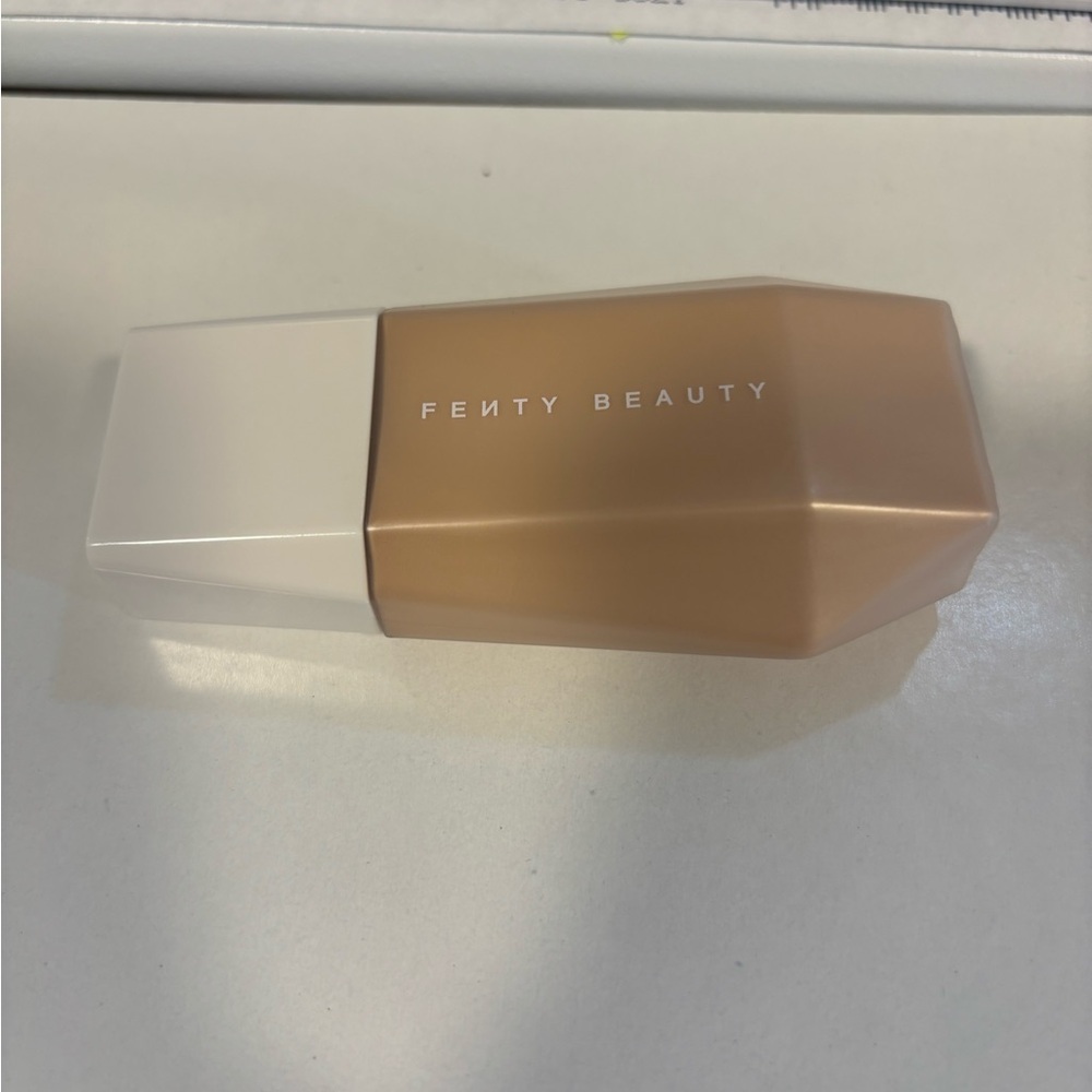 Fenty Beauty Foundation in Shade 4